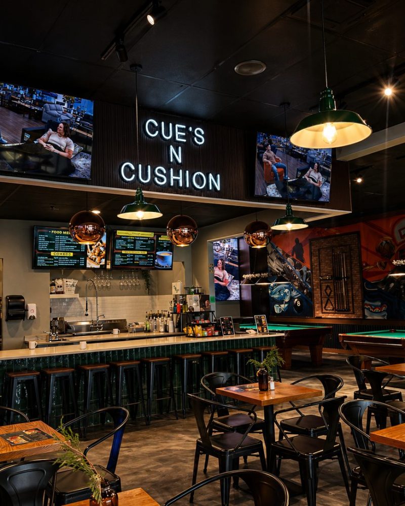 Cue's N Cushion
